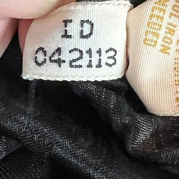 Vintage Victoria's Secret Gold Label Flutter Panties Size Medium Black Jacquard - Picture 8 of 14